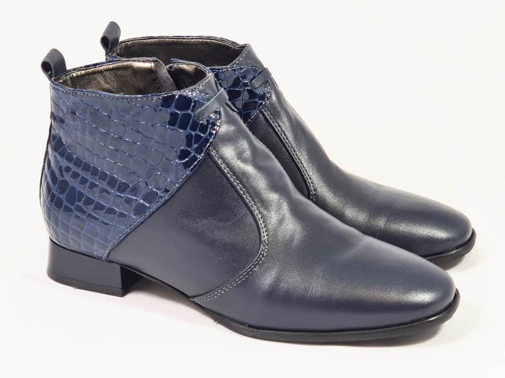 Ghete dama piele bleumarin Florena biashoes.ro imagine reduceri
